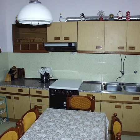 Apartments By The Sea Biograd Na Moru, Biograd - 865 *
